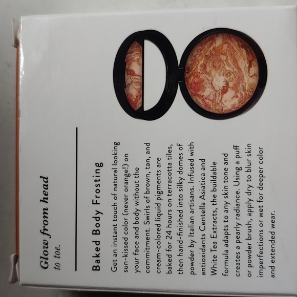 Laura Geller Face&Body Glow - Picture 3 of 5